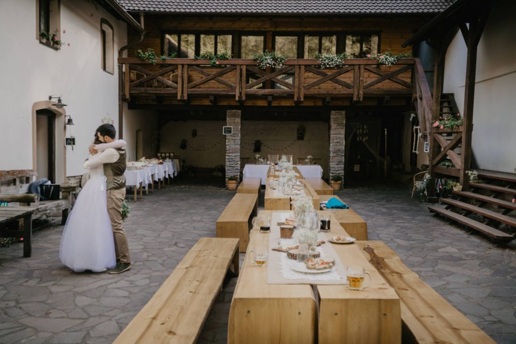 Martinka & Luky | Petr Hervy | Svatební Kameraman Svatební fotografie - netradiční svatba - Irská veselka - Petr Hervíř Praha